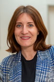 Porträt Julia Wolrab