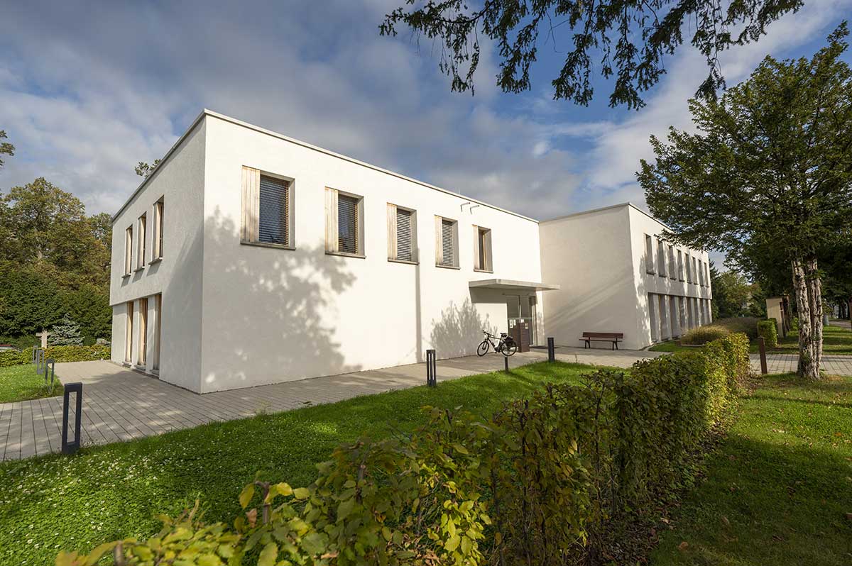 Neubau